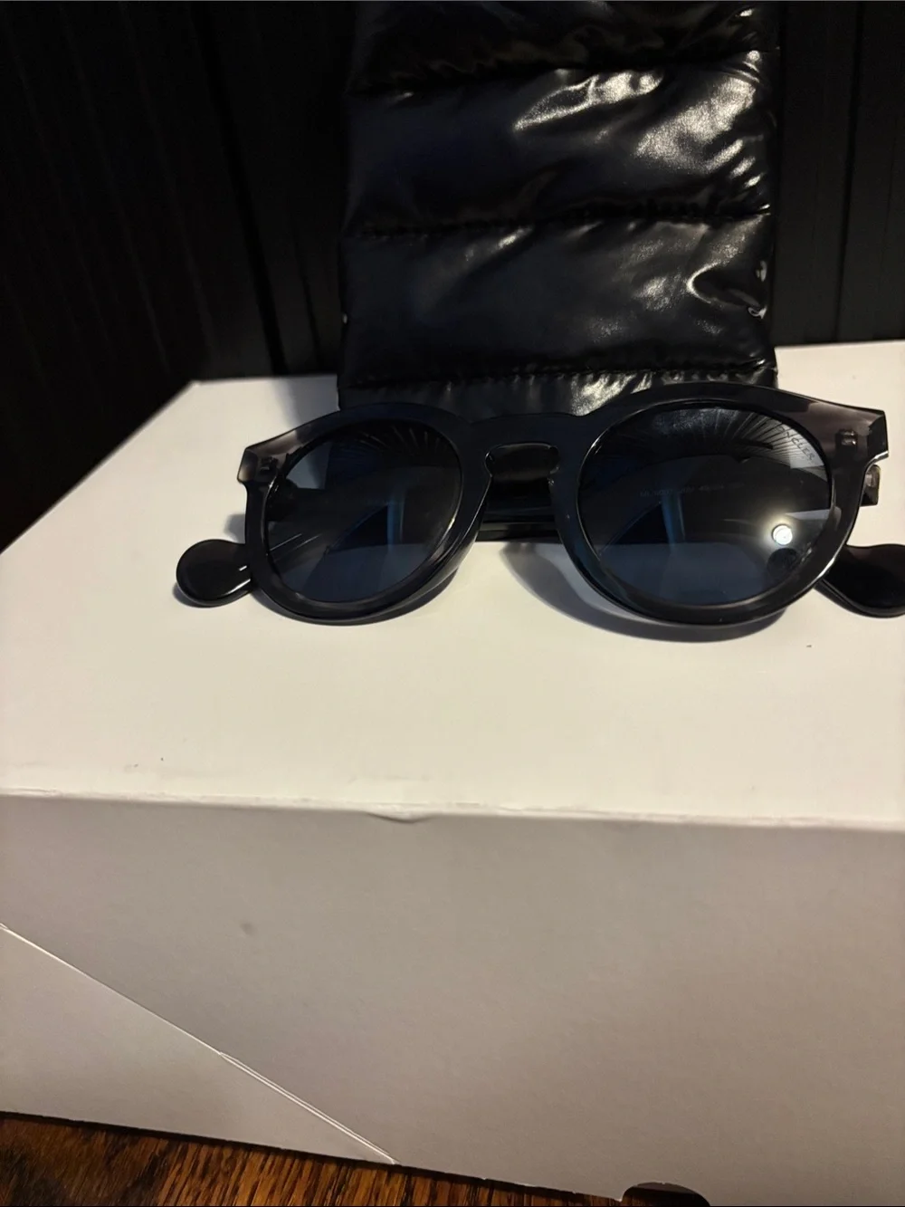 Moncler 0007 Women’s Sunglasses.
